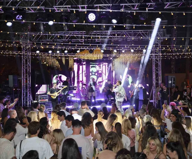 Migros Güzellik Festivali Glow temasıyla İstanbul'da: Murat Dalkılıç sahne aldı