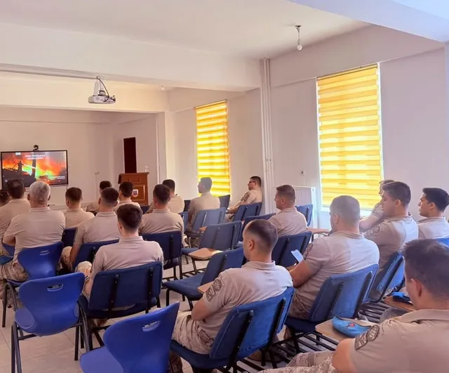 Muğla'da Jandarma Komandolarına Kapsamlı Orman Yangını Eğitimi