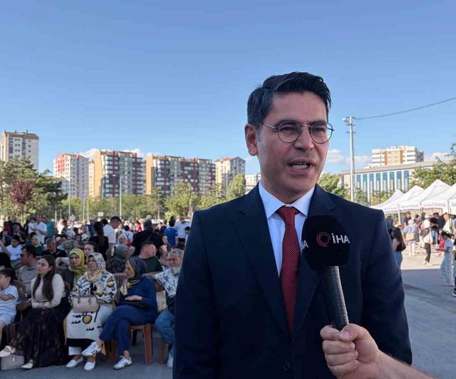 Murat Kantarcı BİLSEM'de yılsonu etkinliği: öğrenciler ödül töreni ve konserde stres attı
