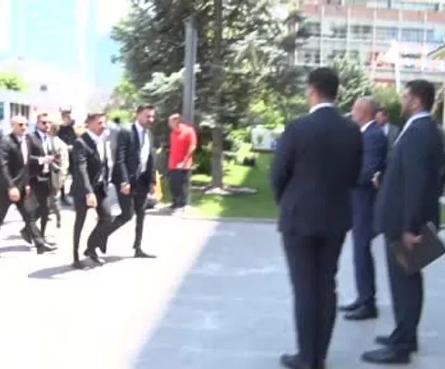 Nevşehir ve Keçiören belediye başkanları AK Parti genel merkezinde