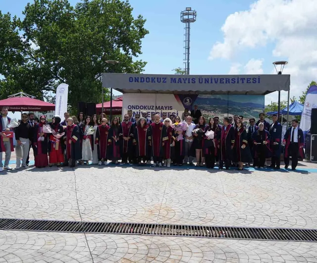 OMÜ Ziraat Fakültesi’nde mezuniyet coşkusu: 210 genç mühendis kep fırlattı