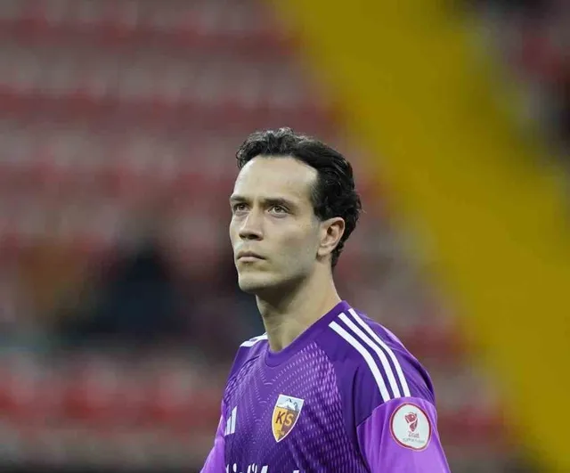 Onurcan Piri, Kayserispor’a veda etti