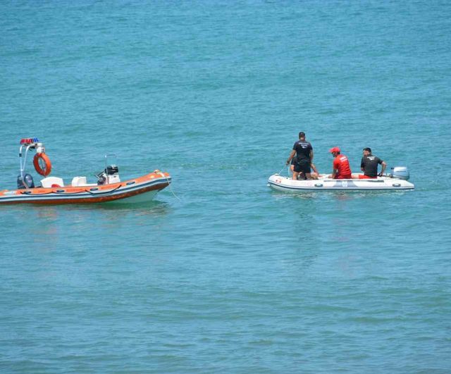 Ordu'da denizde kaybolan 17 yaşındaki Aytekin Ergin için arama çalışmaları sürüyor