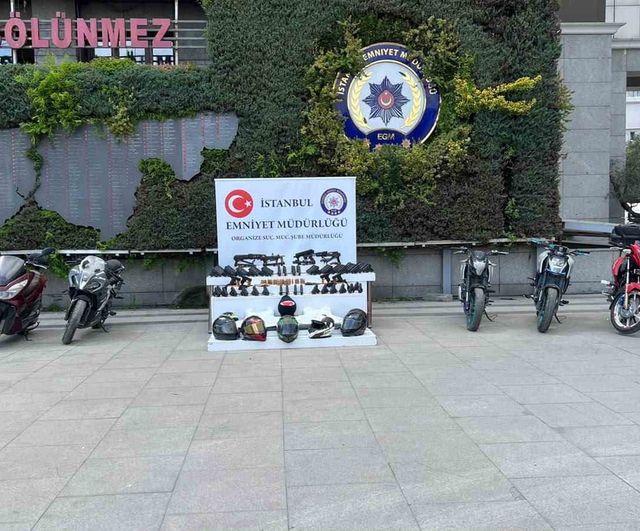 Otokoç saldırısı ve Can Polat cinayetine ilişkin operasyonlarda uzun namlulu silahlar ele geçirildi