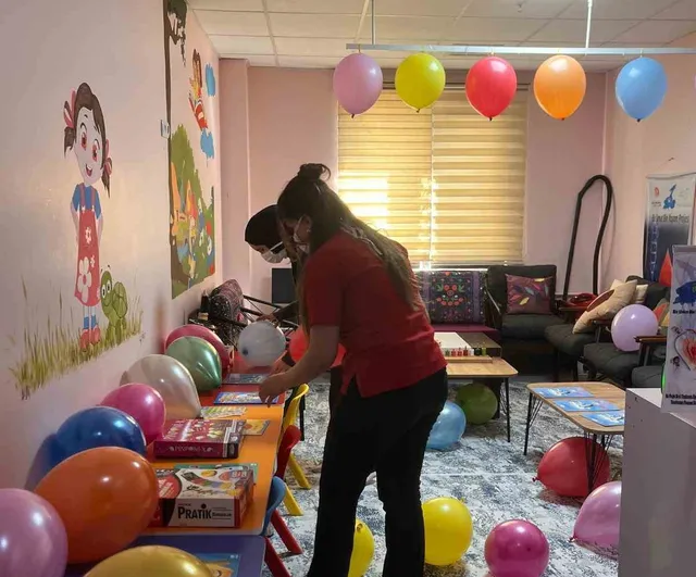 Özalp Meslek Yüksekokulu öğrencilerinden gönüllülük projeleri