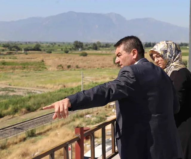 Rektör Kibar Saruhanlı Meslek Yüksekokulu inşaatını yerinde inceledi