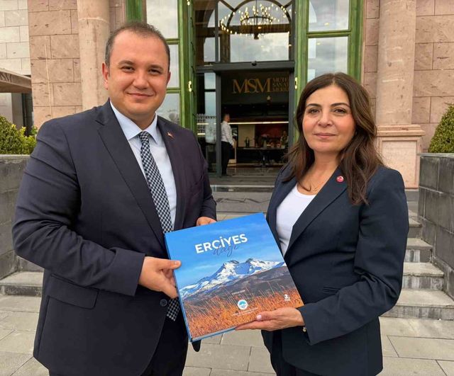 RTÜK Başkanvekili Dr. Deniz Güçer, Kayseri'de Recep Tayyip Erdoğan Millet Bahçesi ve Mutfak Sanatları Merkezi'ni ziyaret etti