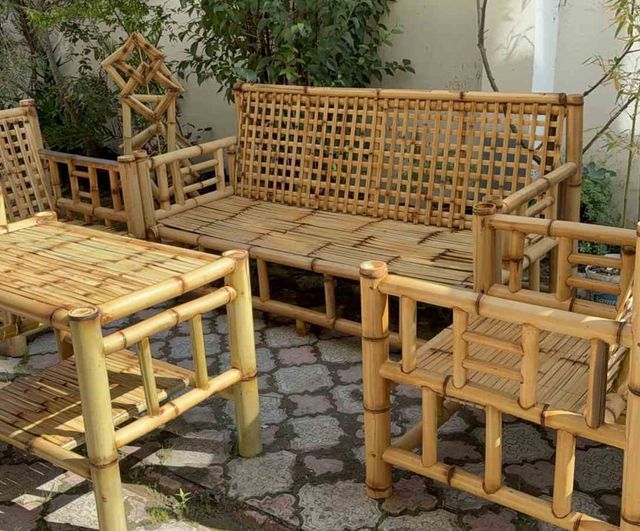 Samsun'da 27 yıllık sağlık memuru Adil İleli bambuyu sanata dönüştürüyor