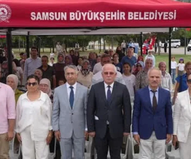 Samsun'da koruyucu aile şenliği
