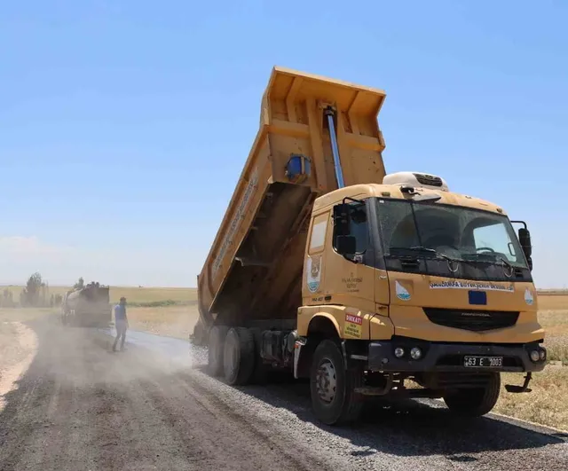 Şanlıurfa Büyükşehir Belediyesi, Eyyübiye'de Küçük Kap–Kap Grup Yolunu Sathi Asfaltla Yeniledi