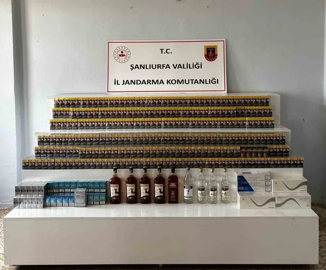 Şanlıurfa'da 2 bin 558 paket gümrük kaçağı sigara ele geçirildi