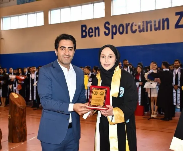 Sarıkamış Spor Bilimleri Fakültesi'nde Mezuniyet Töreni — Kaymakam Aslantatar Öğrencilerin Sevincine Ortak Oldu