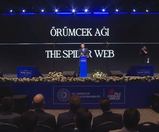 Selçuk Bayraktar: teknolojinin insana hizmet ettiği adil bir dünya hedefliyoruz