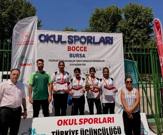 Siirtli öğrenciler Bocce Petank Genç Kızlar Türkiye Birinciliği'nde üçüncülük
