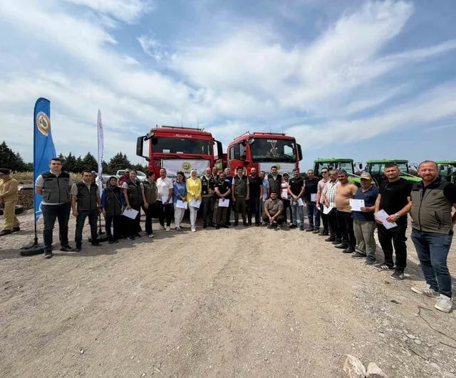 SODOS gönüllülerine 'Orman Yangın Gönüllüsü' kartı ve sertifikası verildi