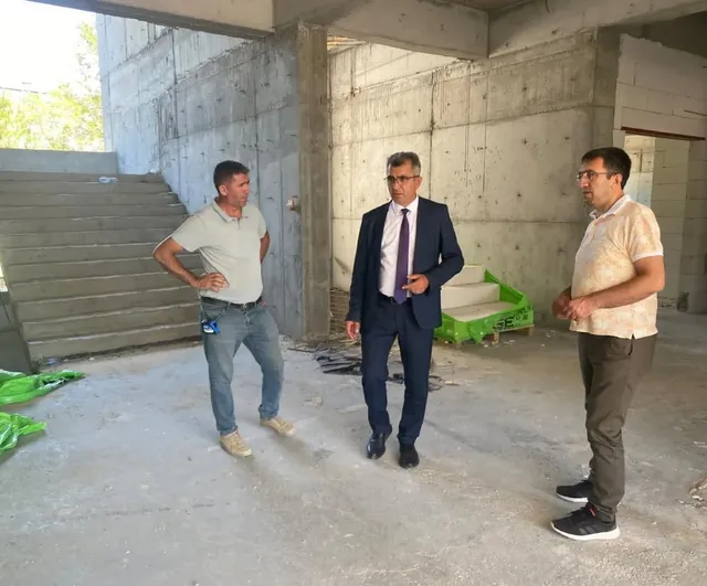 Söke Atatürk Ortaokulu inşaatında sona yaklaşılıyor