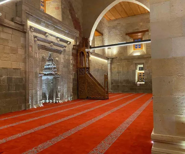 Sungur Bey Cami, 691 yıllık restorasyonun ardından 5 Haziran Cuma namazıyla yeniden ibadete açılıyor