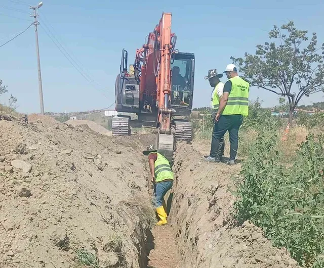 Sungurlu'da içme suyu şebeke hattı 4. etap çalışmaları başladı