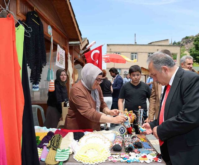 Talas'ta 'Maharetli Eller' Kadın Üretici Pazarı Haziran'da açılıyor