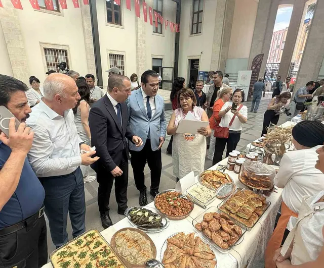 Tarsus Müzesi'nde 'Bir Sofrada Miras' temasıyla Türk Mutfağı Haftası etkinliği