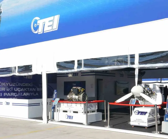 TEI, Gençlik ve Havacılık Festivali’nde millî havacılık motorlarını İzmir’de sergiledi