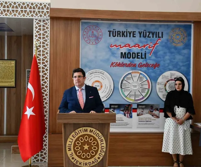 Tekirdağ'da Dilimizin Zenginlikleri Projesi yıl sonu sergisi açıldı
