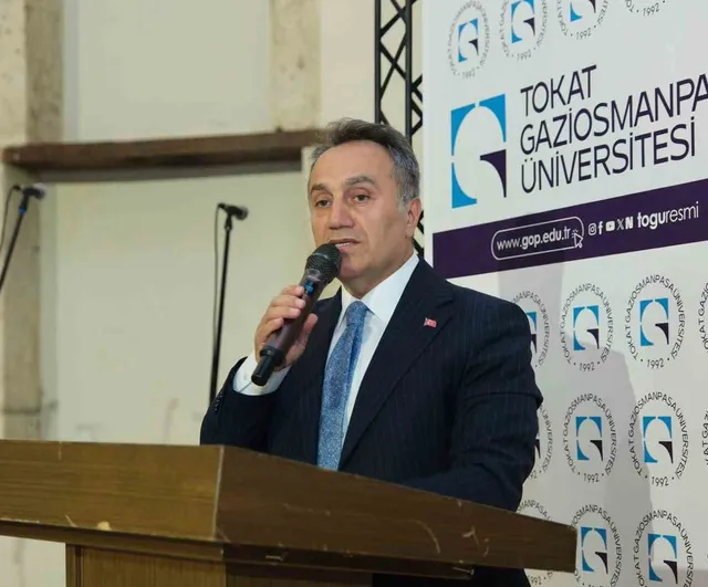 TOGÜ Tazelenme Üniversitesi’nin İlk Mezunları Diplomalarını Aldı