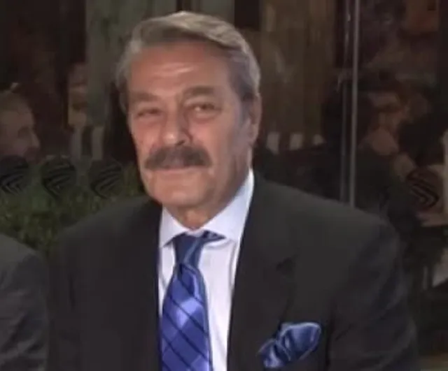 Yeşilçam ustası Kadir İnanır hayatını kaybetti