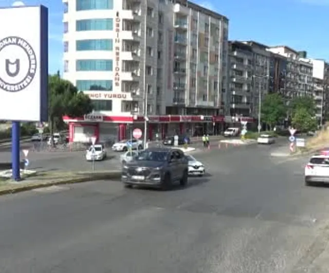 YKS maratonunda manzara değişmedi: geç kalanlar ve ehliyetiyle gelen öğrenci sınava alınmadı