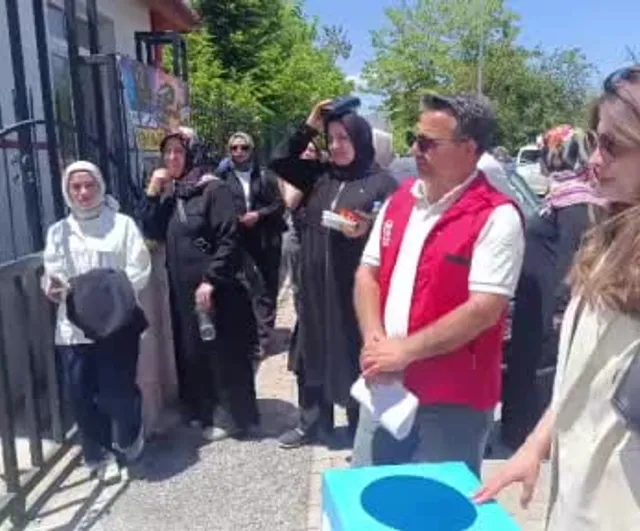 YKS sonrası anlamlı dayanışma: kalem ve silgiler köy okullarına ulaştırılacak