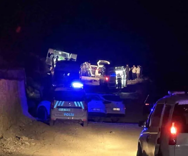 Adana'da Kabasakal'de gece saldırısı: üç kişi yaşamını yitirdi