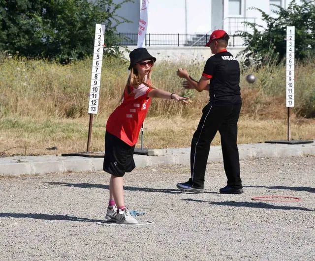 Afyonkarahisar'da tamamlanan ANALİG bocce karşılaşmaları finalistleri şekillendirdi