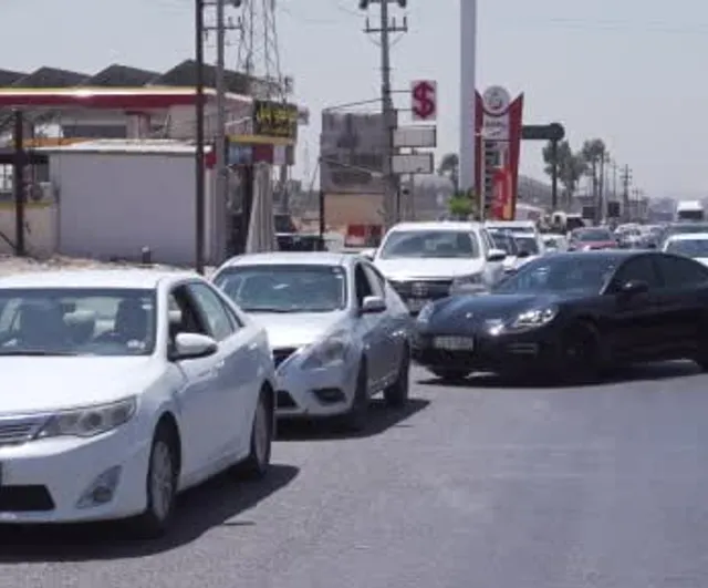 Akaryakıt krizi IKBY'de derinleşti: Erbil ve Duhok'ta uzun kuyruklar