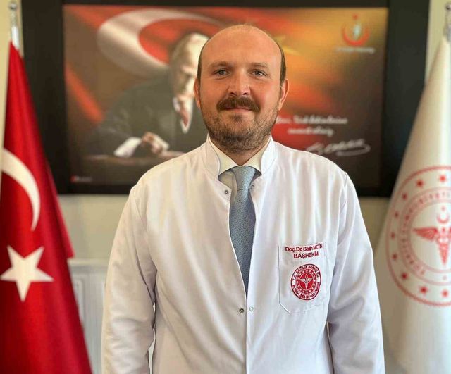 Anne karnında takılan şantle hayata tutunan bebek