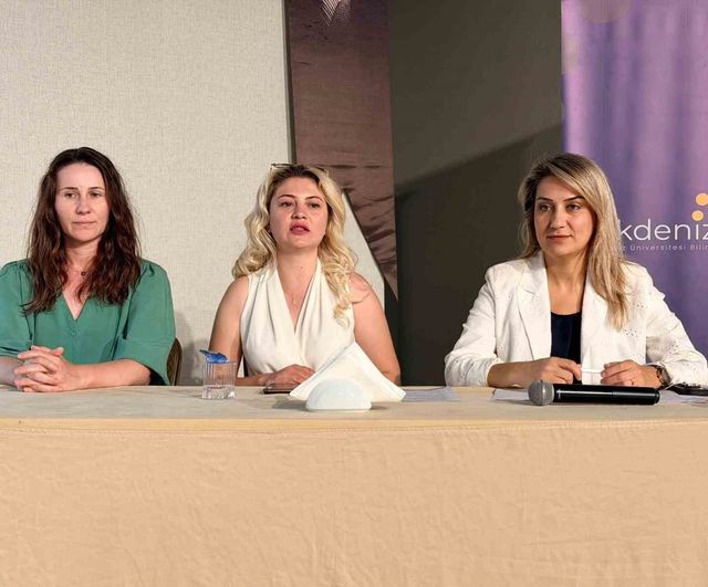 Antalya Bilim Merkezi'nde 'Geleceğin Meslekleri' söyleşileri