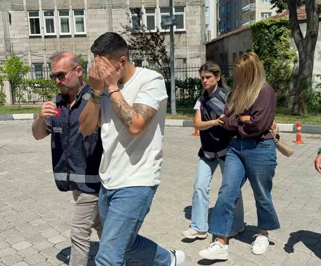 Atakum'da masaj salonuna baskın: üç kişi adliyeye sevk edildi