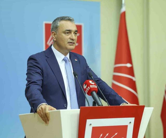Atamada CHP 12 ilde yeni il başkanlarını belirledi