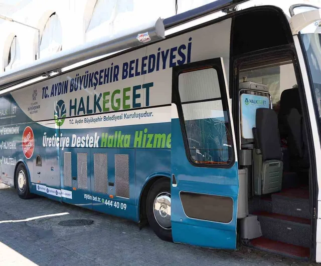 Aydın Büyükşehir Belediyesi'nin Mobil Halk Ege Et uygulaması Buharkent'te yoğun ilgi