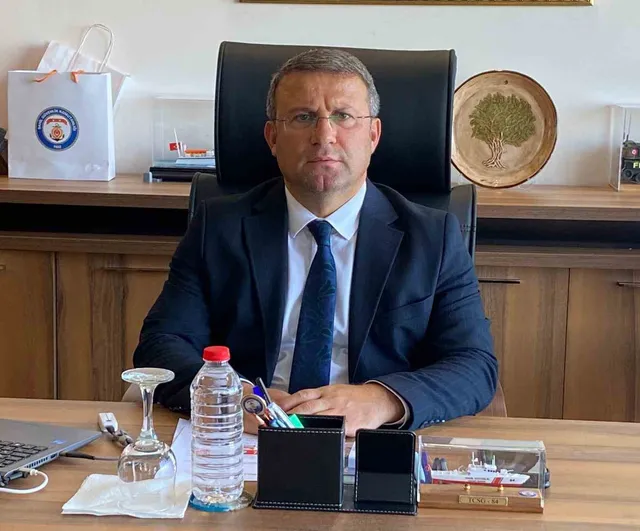 Ayvalık’ın yeni kaymakamı Ömer Çimşit göreve başladı