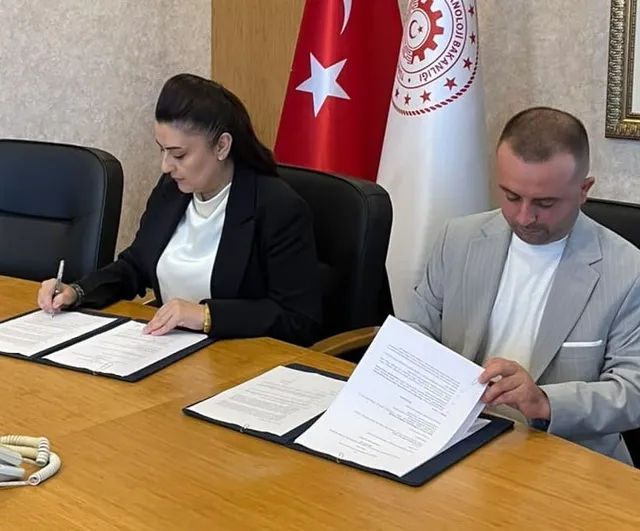 Bafra yamaç paraşütüyle doğa turizmine yeni soluk getiriyor