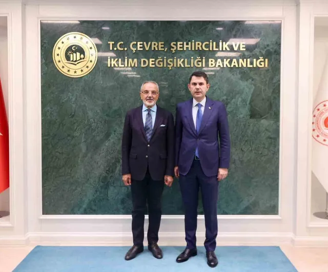 Bakan Kurum ile Sırrı Sakık'tan Ağrı için ortak akıl vurgusu