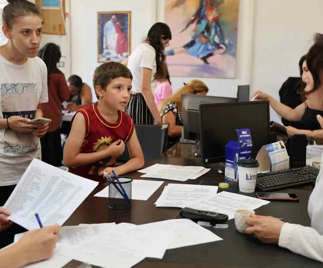 Başkan Arıkan 1350 öğrenciyi yaz okuluyla buluşturuyor