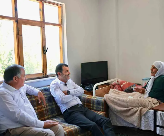 Başkan Çavuşoğlu ve başkan Pütün Beyağaçlı vatandaşlarla bir araya geldi