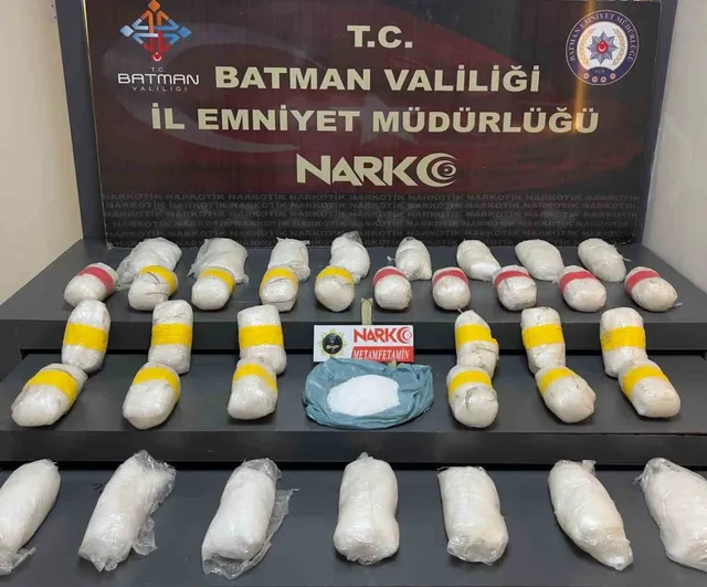 Batman’da uyuşturucu operasyonunda 19 kilo 250 gram metamfetamin ele geçirildi