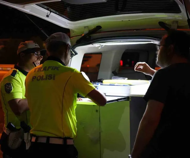 Bolu'da yollarda sıkı denetim devam etti: 24 bin 495 araç kontrolden geçti