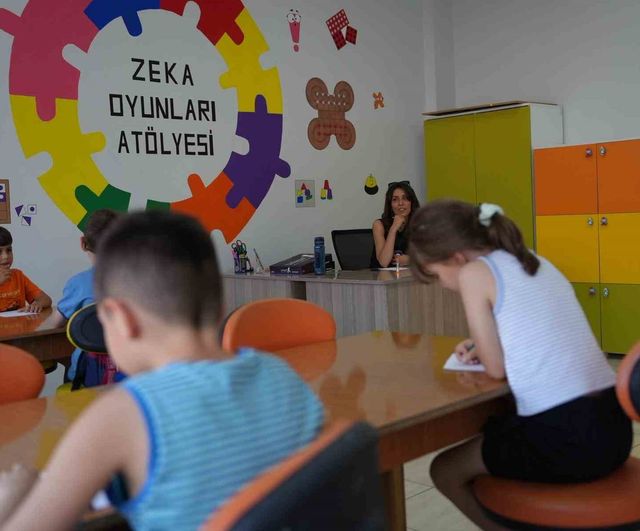 Çocuk Üniversitesi yaz okulunda 29 atölye ile eğitimlere başladı