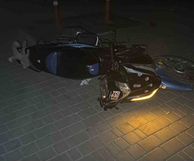 Eskişehir’de polisten kaçan motosiklet sürücüsü kaza yaptı
