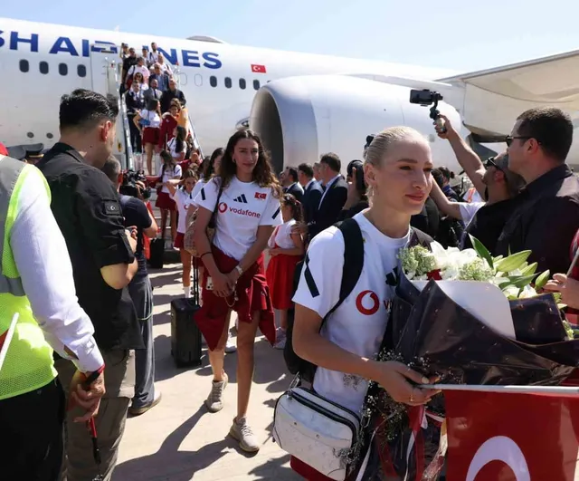 Filenin sultanları'na THY'den coşkulu karşılama
