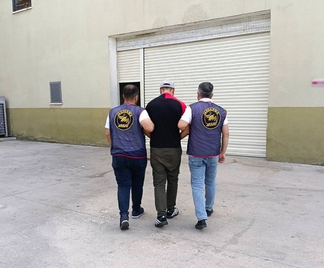 Firari hükümlü 31 suç kaydıyla JASAT operasyonunda yakalandı
