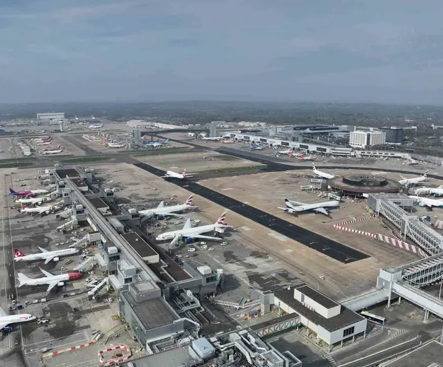 Gatwick'te su tedarikinde arıza: terminal tuvaletleri ve işletmeler etkilendi